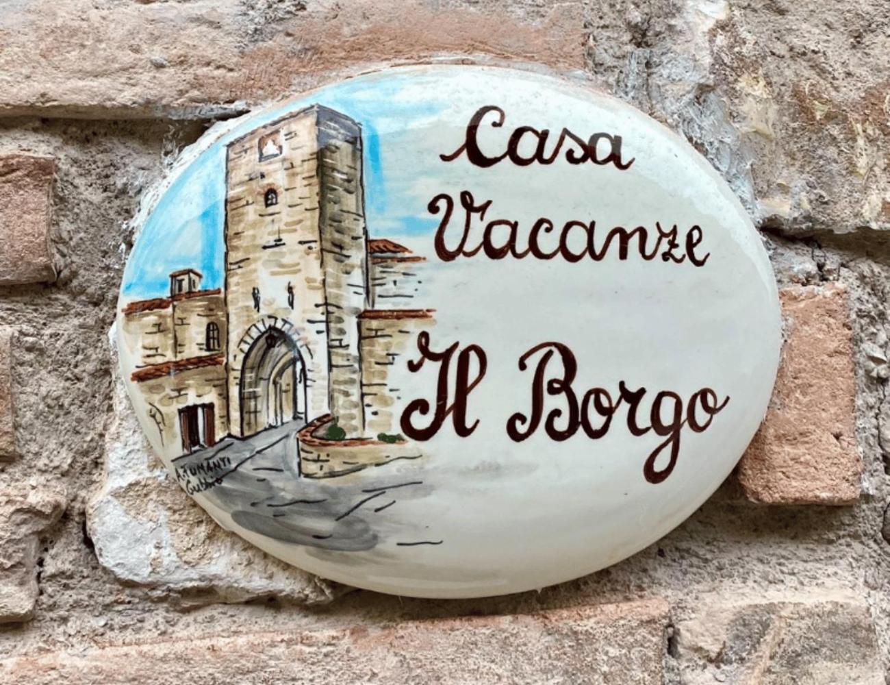 Casa Vacanze Il Borgo Губбіо Екстер'єр фото
