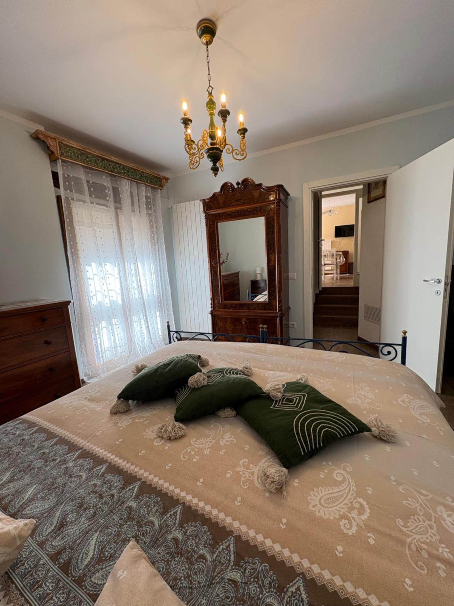Casa Vacanze Il Borgo Губбіо Екстер'єр фото